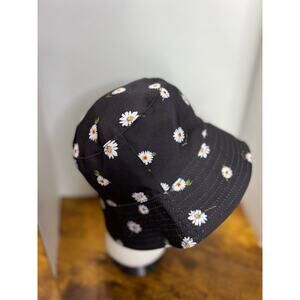 Alice & Olivia by Stacy Bendet Anthropologie youth reversible bucket hat floral